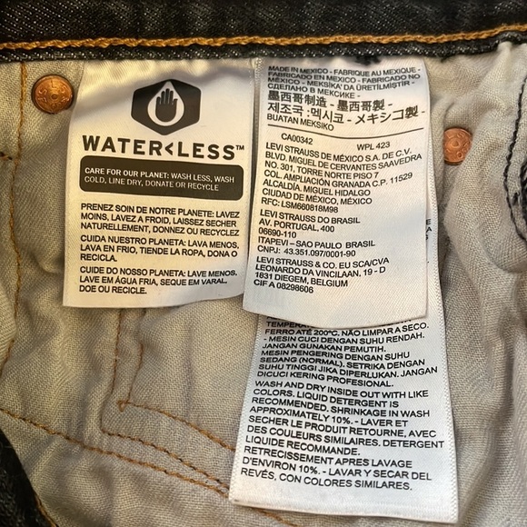 Levi’s 501 black buttonfly straight leg jeans size 32x34 - Picture 8 of 9